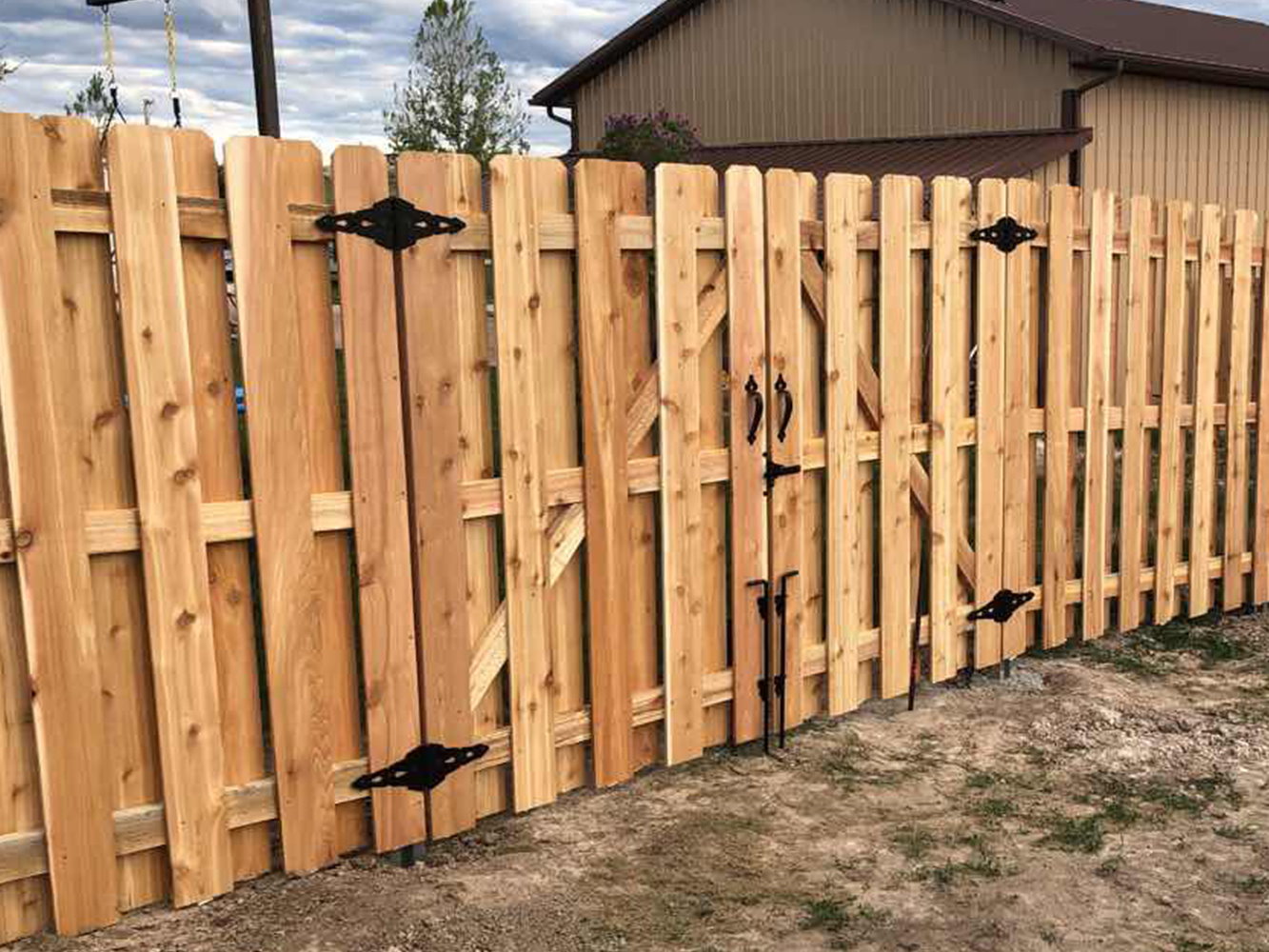 Wapiti WY Shadowbox style wood fence