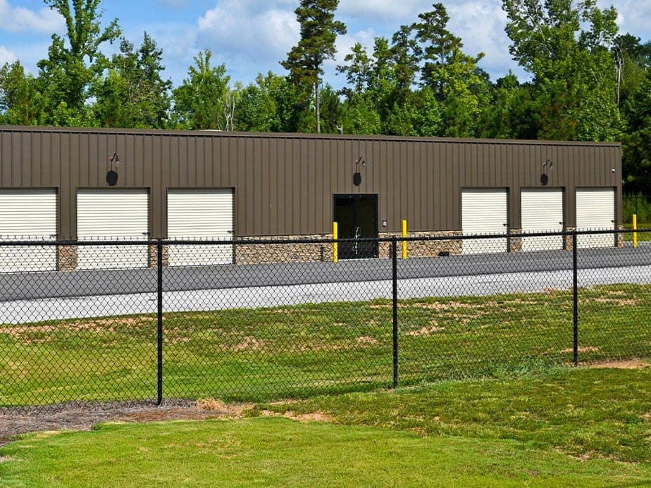 Chain Link Fence: A Practical, Durable Fencing Option for Wyoming Properties