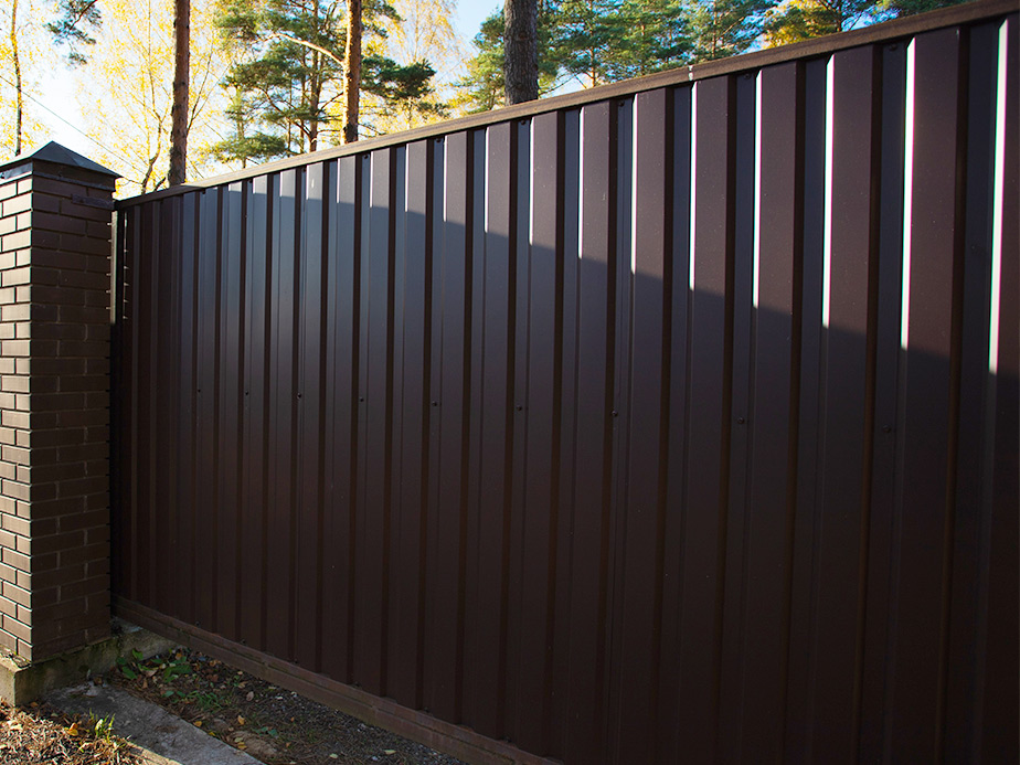 Corrugated Steel fence company in Wyoming