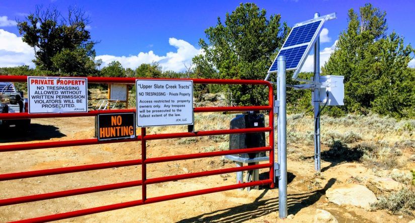Solar powered ranch gate installed by SWi Fence
