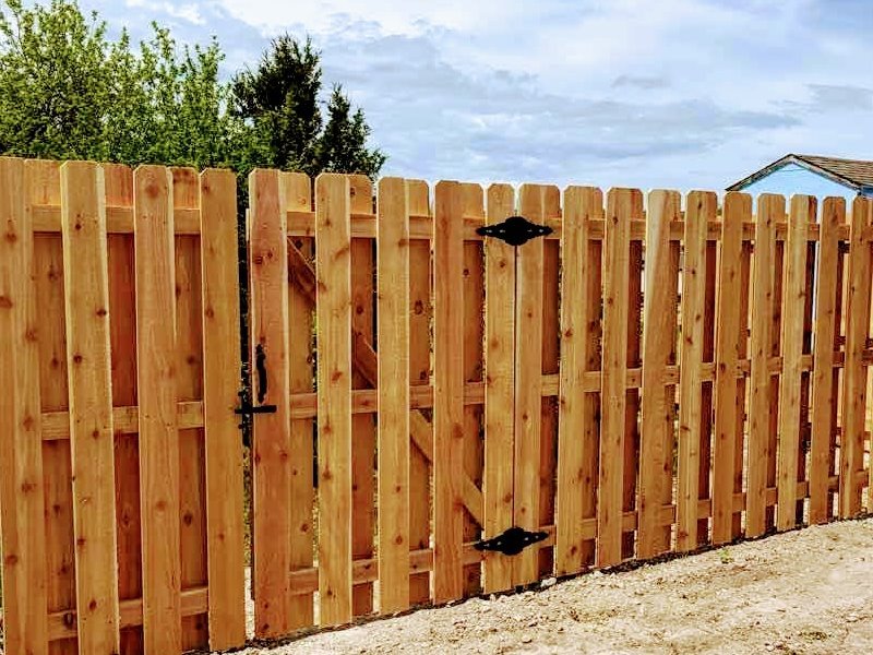 wood fence Mills Wyoming