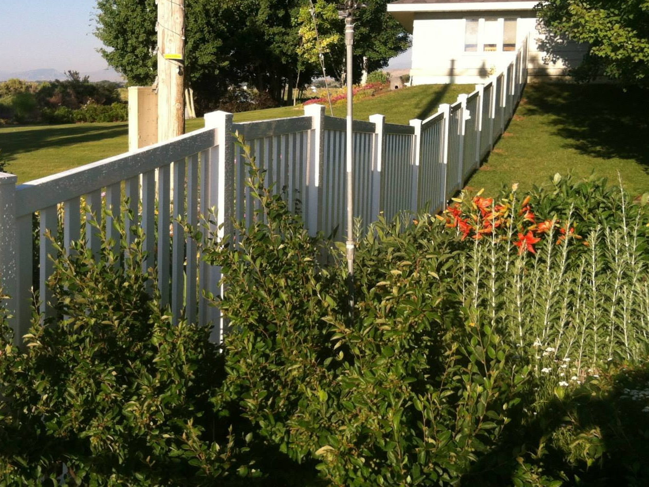 vinyl fence Saratoga Wyoming